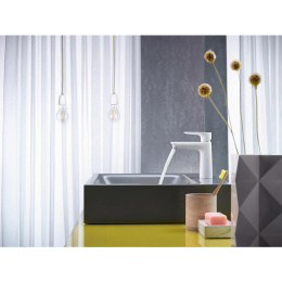 Смеситель для раковины Hansgrohe Talis E (71713700) белый матовый