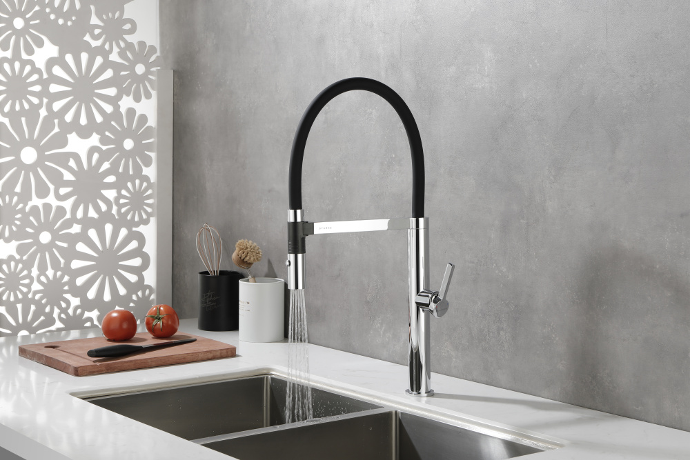 Смеситель для кухни Paulmark Leader (Le214101-CR) хром