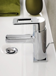 Фото Смеситель Grohe Quadra 32631KS0 для раковины, черный бархат