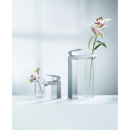 Смеситель для раковины Grohe Eurocube 23406000 корпус высокий