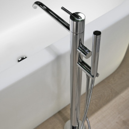 Фото Antonio Lupi Ayati AY903LU AISI304 Polished Смеситель для ванны, напольный, на 1 отв., излив: 384мм,