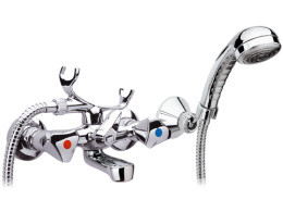 Фото Смеситель Remer для ванны короткий нос RR 02YG 1/2 рез