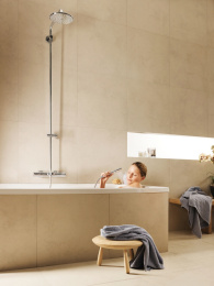 Фото Grohe Rainshower 27641000 Душевая система, поворотная с термостатом, с изливом