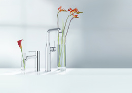 Фото Смеситель для раковины Grohe Essence New 23589001 стандартный