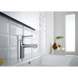 Фото Смеситель для раковины Roca Targa (5A3160C00) хром