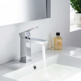 Фото Смеситель для раковины Timo Selene 2061/00F хром