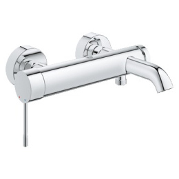 Фото Grohe Essence New 33624001 Смеситель для ванны с изливом
