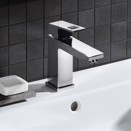 Фото Grohe Eurocube 23446000 Смеситель для раковины стандартный