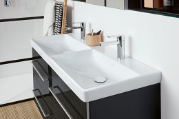 Фото Villeroy Boch Avento A89300B3 Тумба под раковину 1180х515 мм (чёрное стекло)