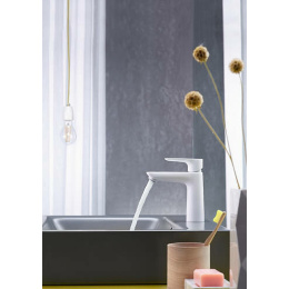 Смеситель для раковины Hansgrohe Talis E (71713700) белый матовый