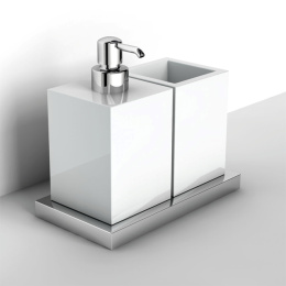 Дозатор жидкого мыла со стаканом  IBB Xoni XO16D cr