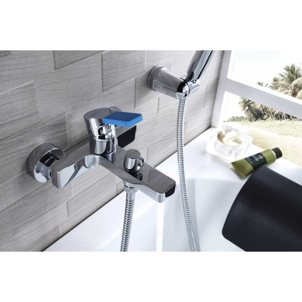 Смеситель для ванны Lemark Aura (LM0614C) хром
