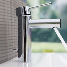 Фото Grohe Essence New 23379001 Смеситель для раковины стандартный