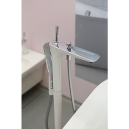 Смеситель для ванны Hansgrohe PuraVida (15473400) хром, белый