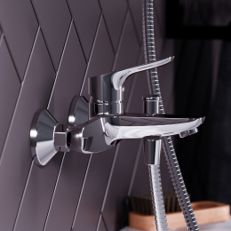 Фото Смеситель для ванны и душа Damixa Jupiter (771000001) хром