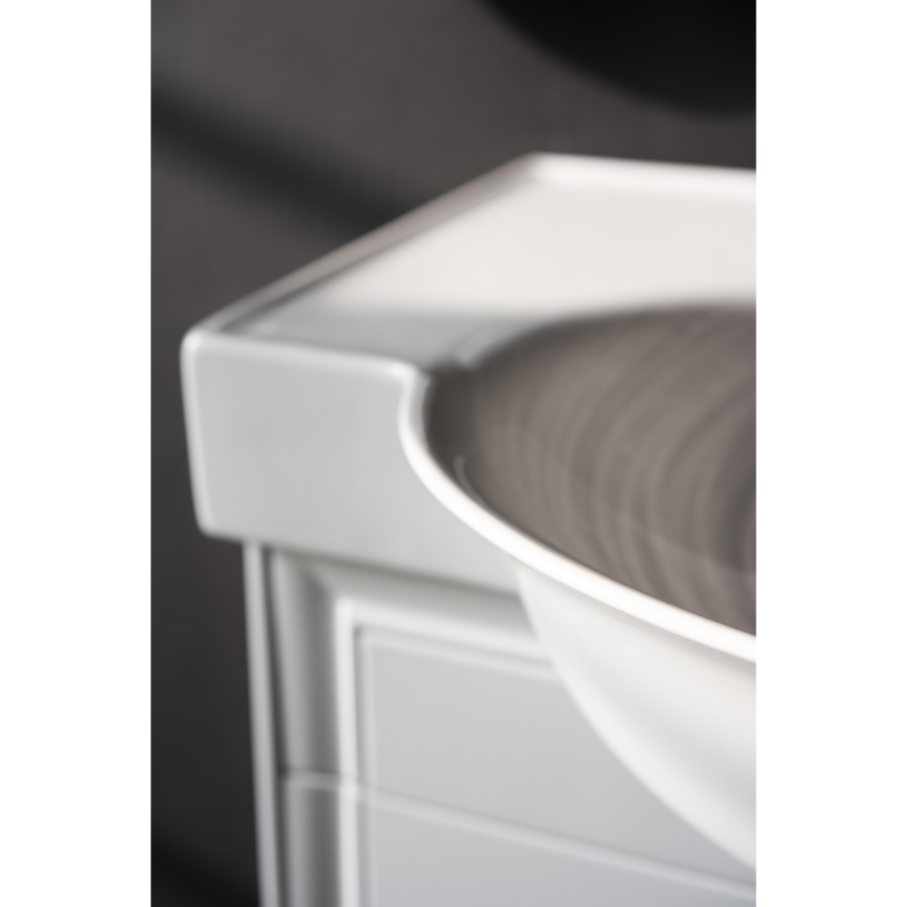 Раковина Laufen New Classic 8.1385.3.000.109.1 60 х 48 х 16.5 см, SaphirKeramik, без отверстия, белы