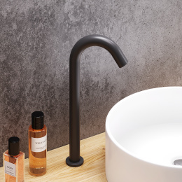 Смеситель для раковины Damixa Scandinavian Pure (360280300) черный