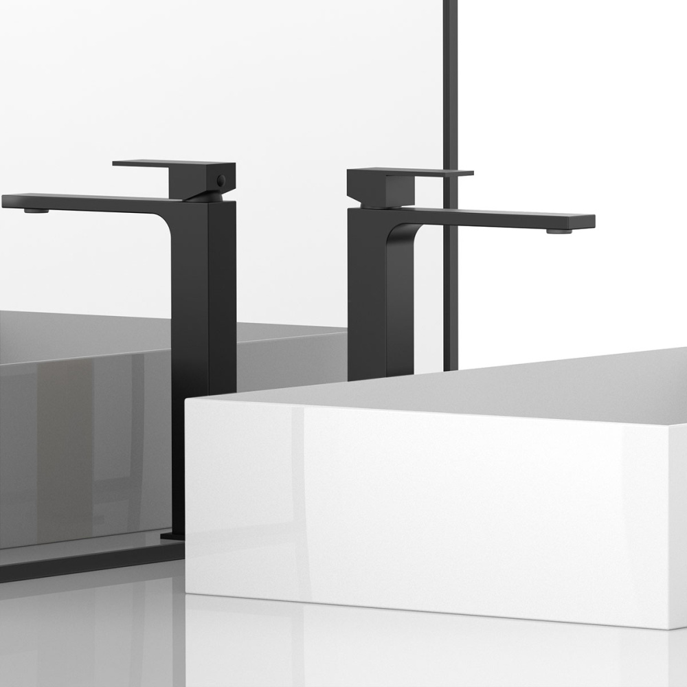 Фото Смеситель для раковины Vincea Cube (VBF-1C02MB) черный