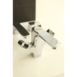 Hansgrohe Axor Urquiola 11024000 Смеситель для раковины