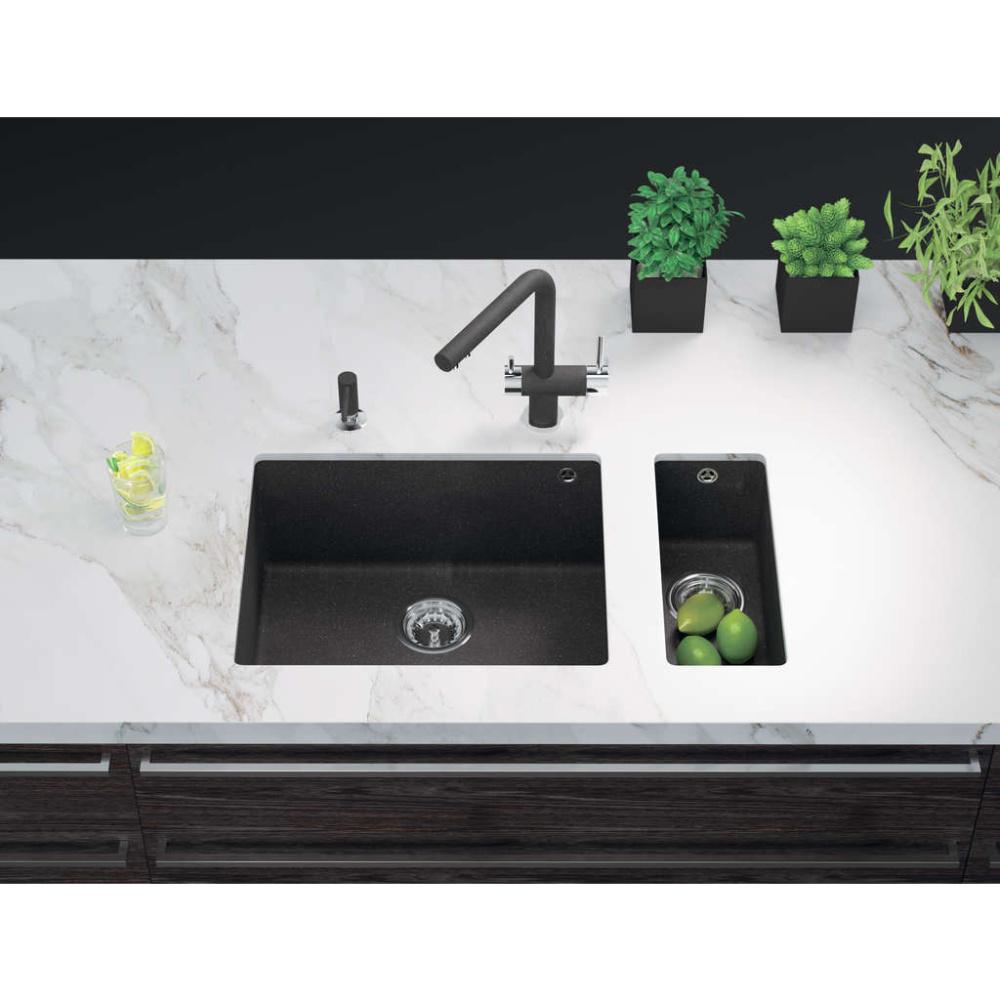Кухонная мойка Omoikiri Bosen 54-U-BL Tetogranit (4993161) черный