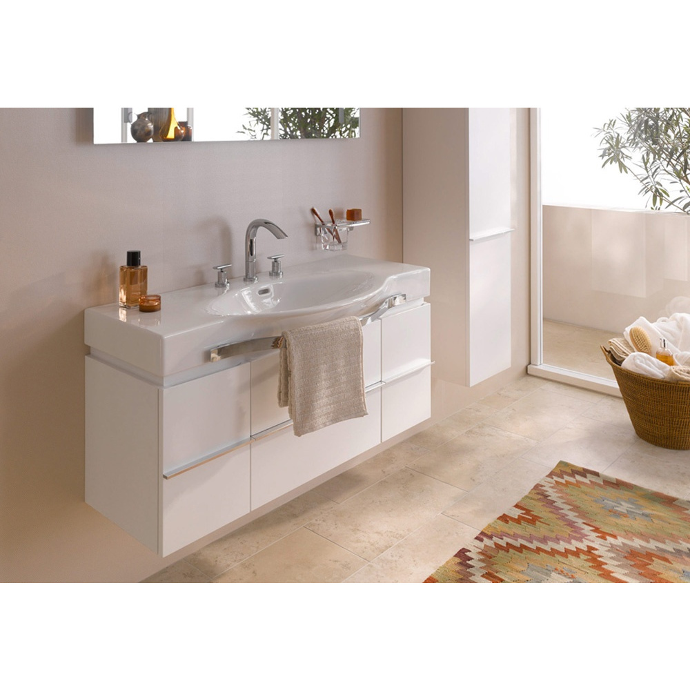 Раковина Laufen Palace 8.1270.4.000.104.1 с полотенцедержателем, 120 см