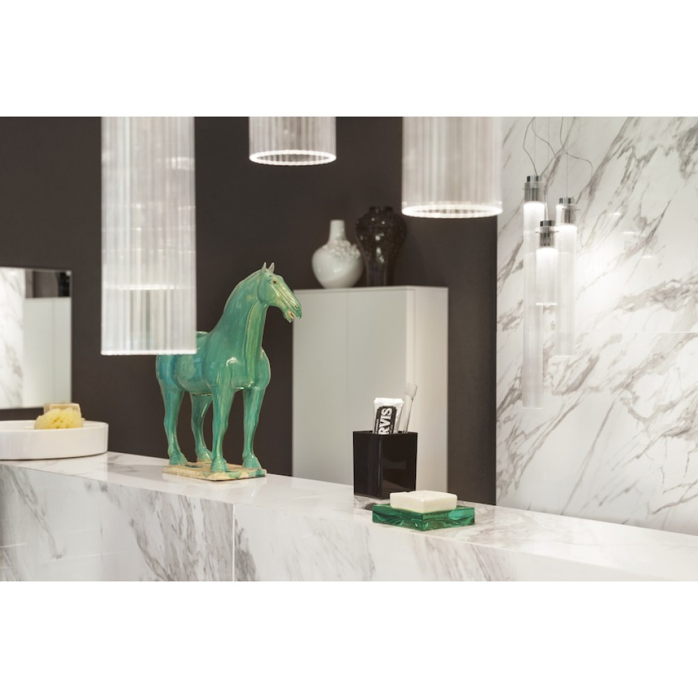 Стакан для зубных щеток Kartell by Laufen 3.8233.0.091.000.1 пластик, цвет плотный черный