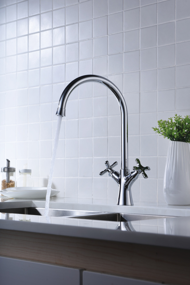 Смеситель для кухонной мойки Lemark Duetto (LM5704C)