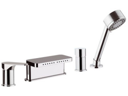 Фото Смеситель Remer для ванны RR L06 набортный каскад