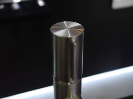 Фото Смеситель для раковины Axor Uno 45012000 с кнопкой Select, хром