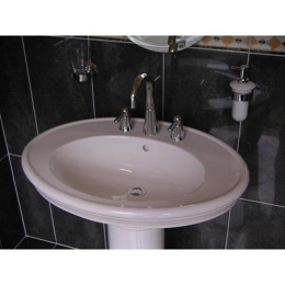 Раковина 7185 75 R1 VILLEROY&BOCH AMADEA 750 x 570 mm