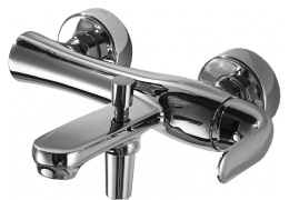 Фото Смеситель для ванны Bravat с кор. изл. и аксе Х FLOW FL0354  (F671105C-01)