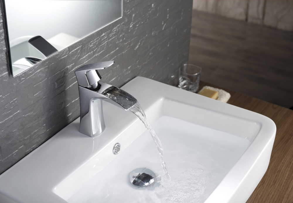 Фото Смеситель для раковины Timo Lumi (4261/00F chrome)