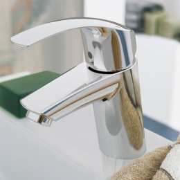 Grohe Eurosmart New 23372002 Смеситель для раковины, корпус маленький