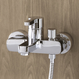 GROHE Lineare 33849000 Смеситель для ванны