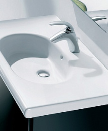 Фото Смеситель для раковины Roca M2 new (5A3068C00) хром