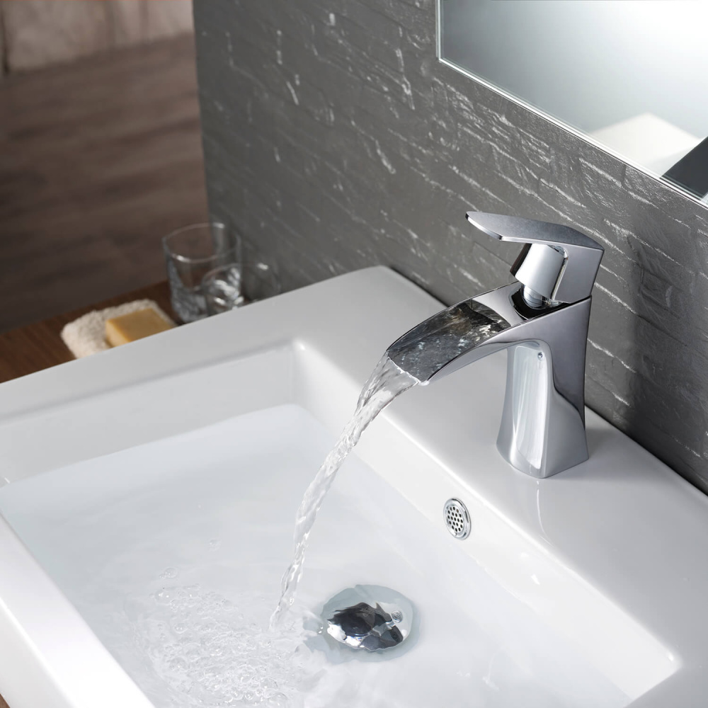 Фото Смеситель для раковины Timo Lumi (4261/00F chrome)