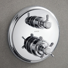 Фото Термостатический смеситель для душа AXOR Montreux 16800000 (хром)