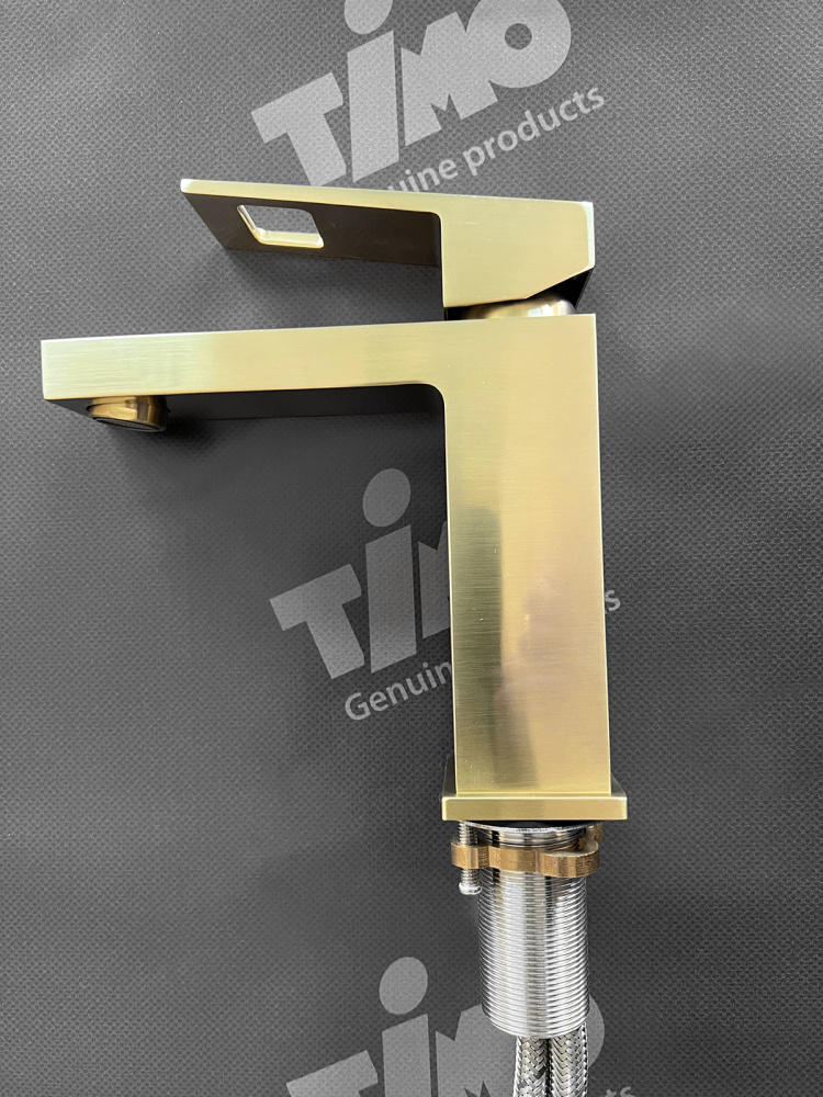 Фото Смеситель для раковины Timo Briana 7161/17F золото матовое