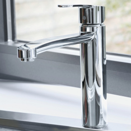 Смесители для кухни Grohe Eurostyle Cosmopolitan 31159002 Смеситель для кухни, стандартный