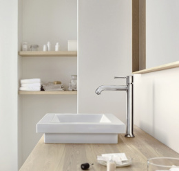 Фото Смеситель для раковины Hansgrohe Talis Classic (14116000) хром