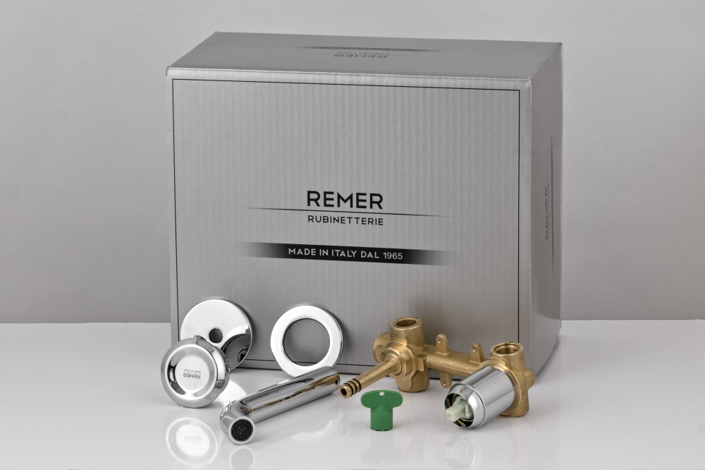 Фото Смеситель для раковины Remer Element ET15P