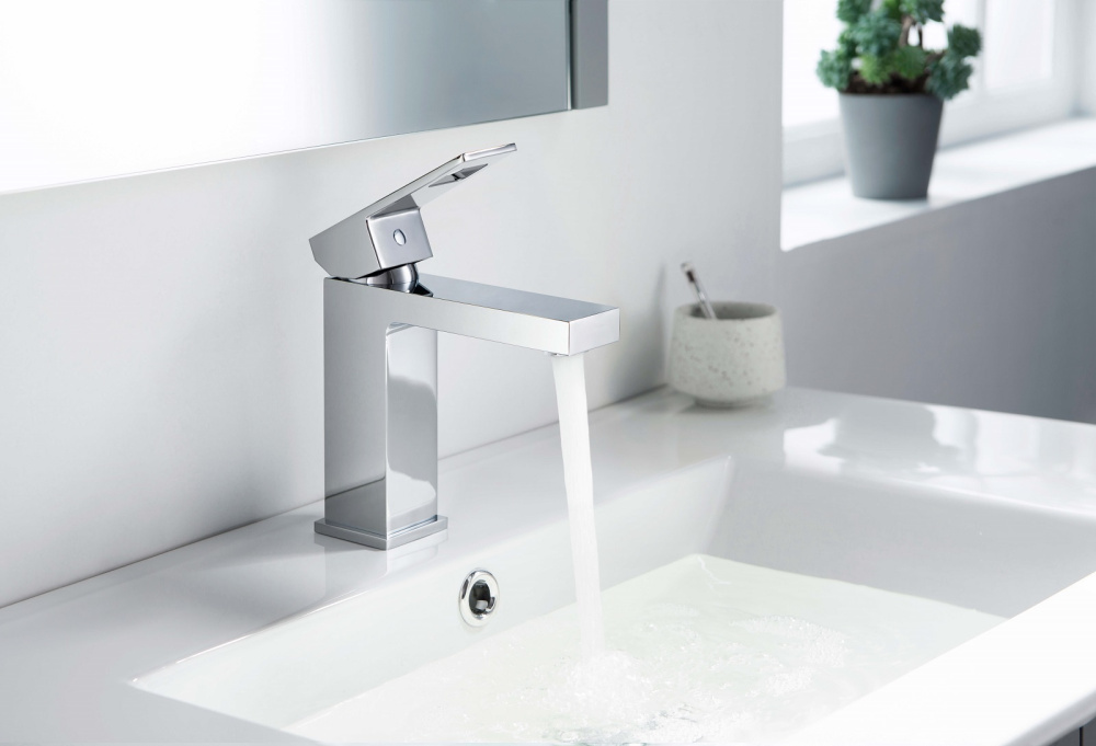 Фото Смеситель для раковины Timo Briana 7161/00F хром