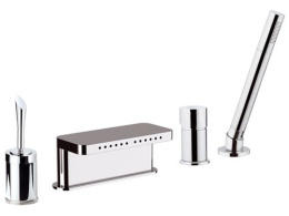 Фото Смеситель для ванны Remer RR J06 набортный