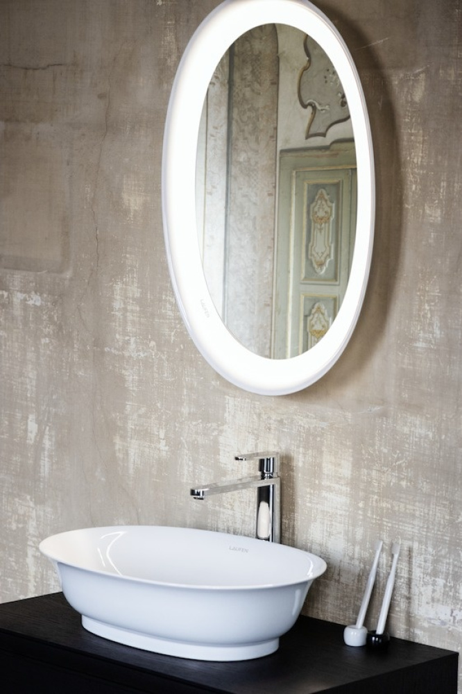Раковина Laufen New Classic 8.1285.2.400.112.1 55 х 38 х 14.5 см, накладная, SaphirKeramik, без пере