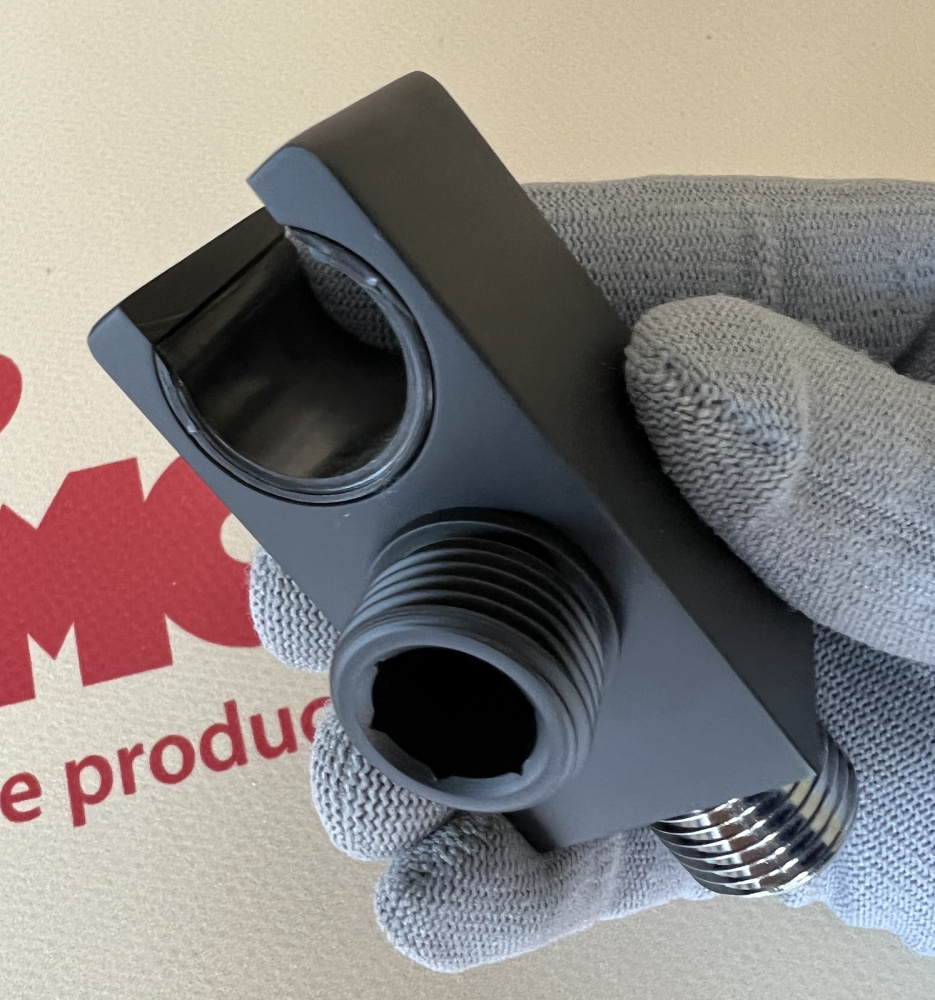 Фото Смеситель встроенный с гигиеническим душем Timo Helmi 4089/03SM черный