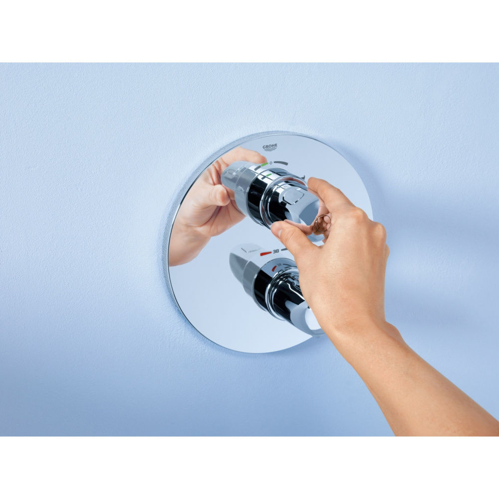 Термостат с набором Grohe Grohtherm 1000 New 34582000 для ванны и душа