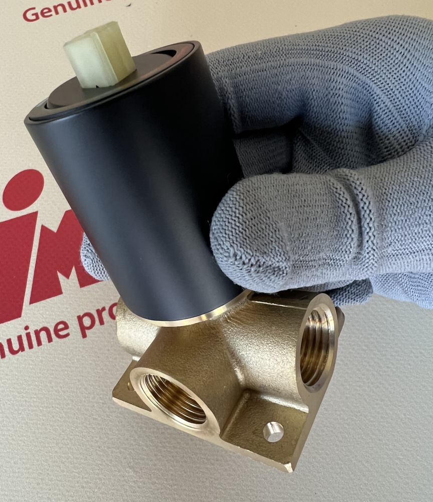 Фото Смеситель встроенный с гигиеническим душем Timo Helmi 4089/03SM черный