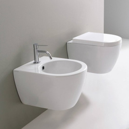 Фото Крышка-сиденье для унитаза SCARABEO Moon (5526B)