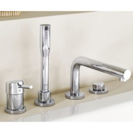 Смеситель Grohe Essence 19578000 для ванны/душа