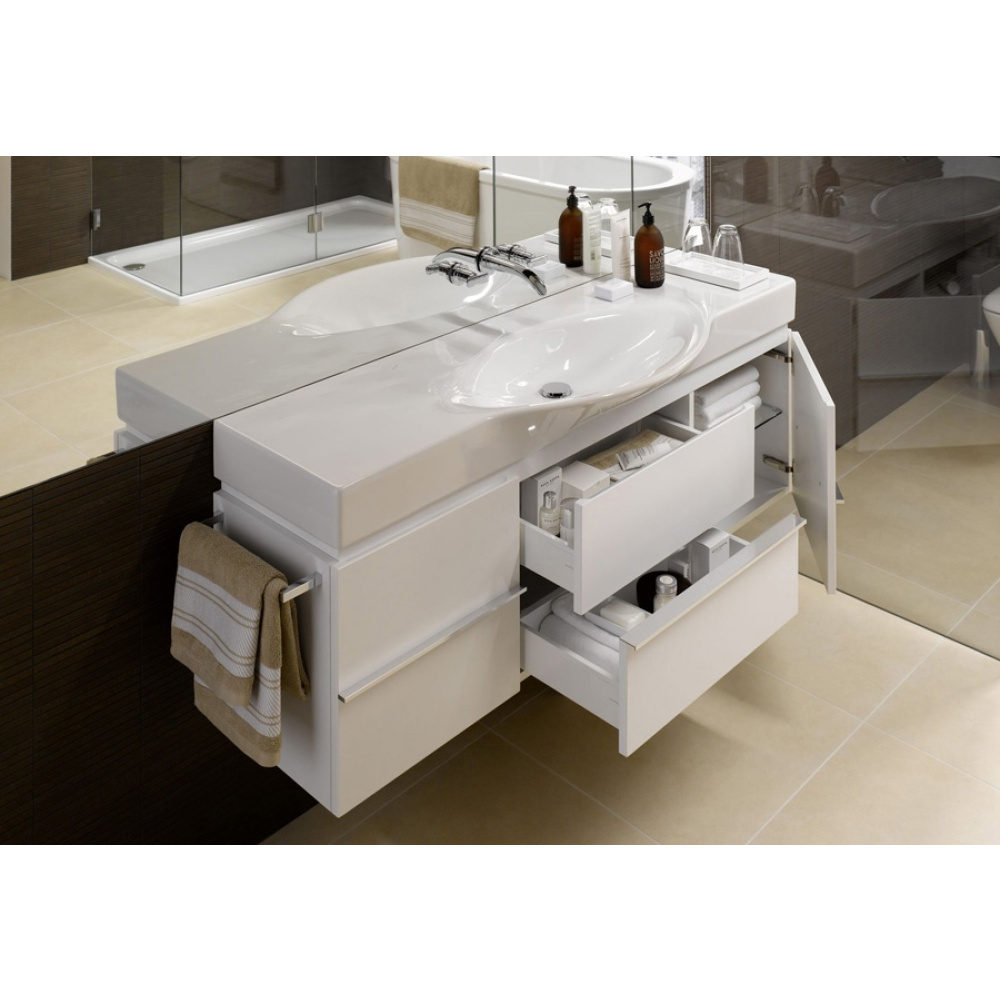 Раковина Laufen Palace 8.1270.4.000.104.1 с полотенцедержателем, 120 см